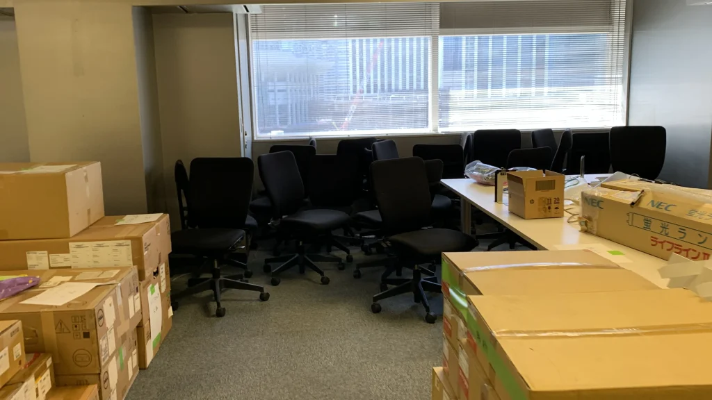 オフィス不用品の様子